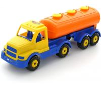 Автомобиль с полуприцепом-цистерной "Сталкер"